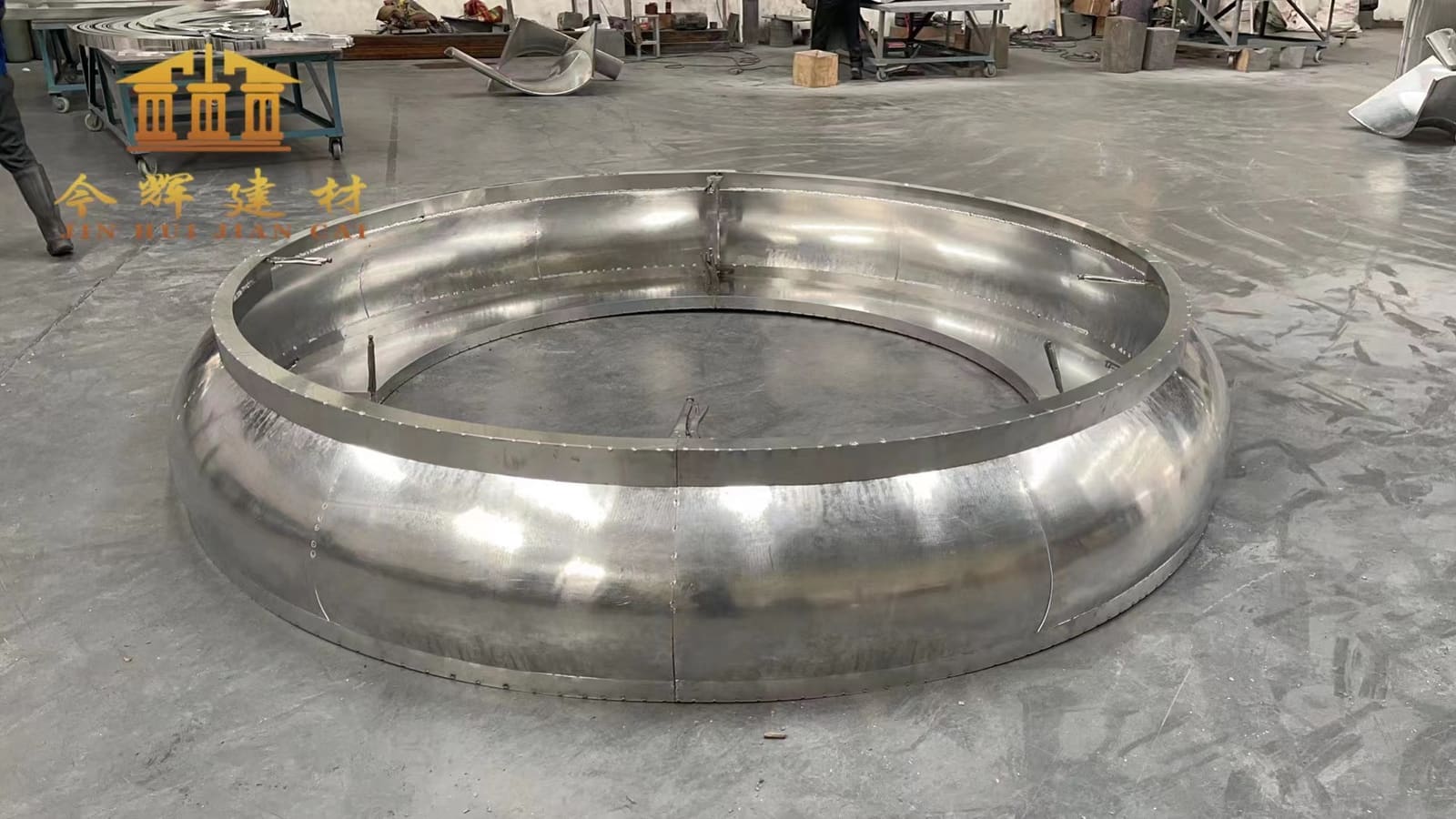 Double-Curved Aluminum Panel photo 3 | 双曲铝单板 实拍 3