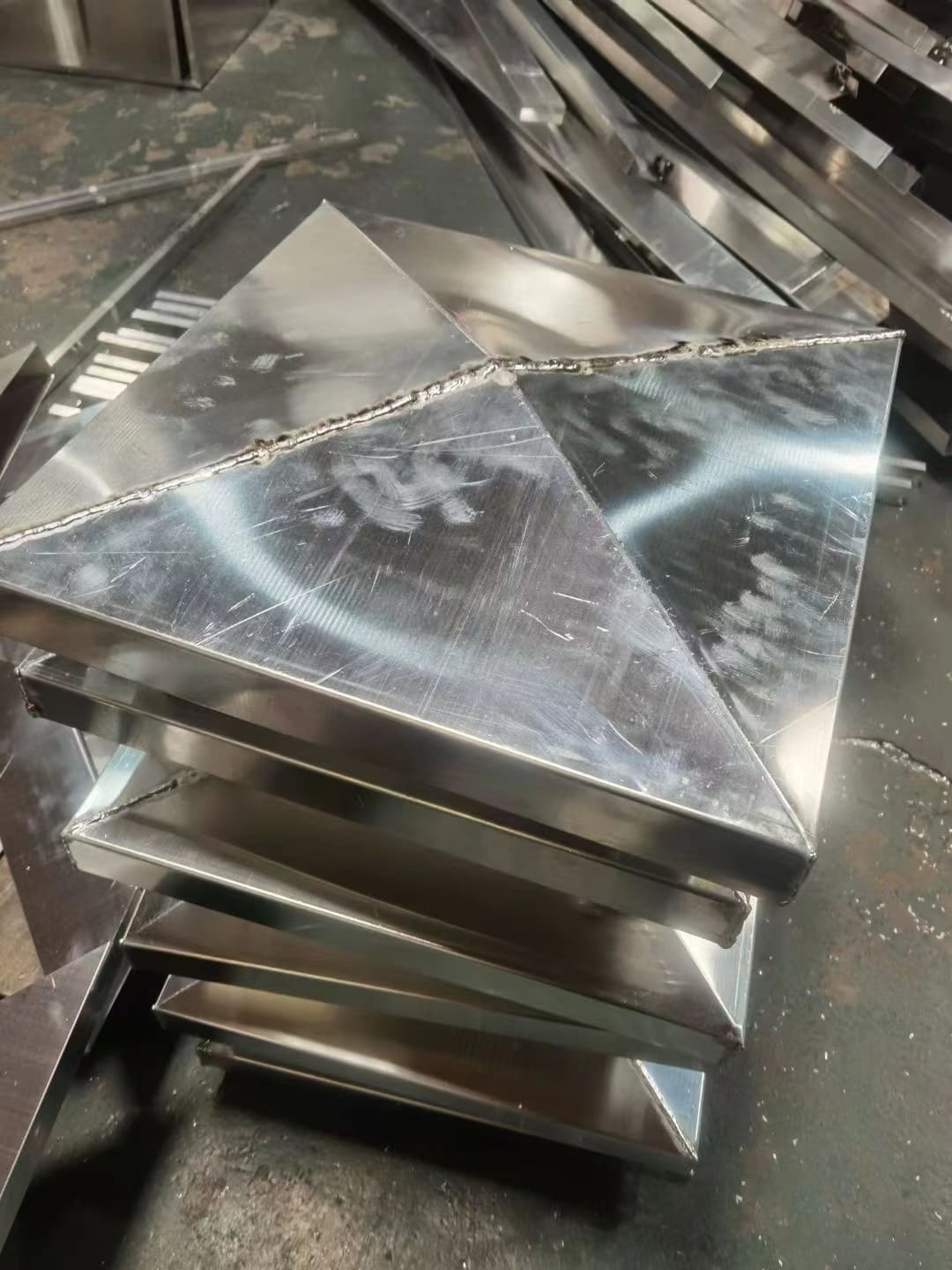 Double-Curved Aluminum Panel photo 6 | 双曲铝单板 实拍 6