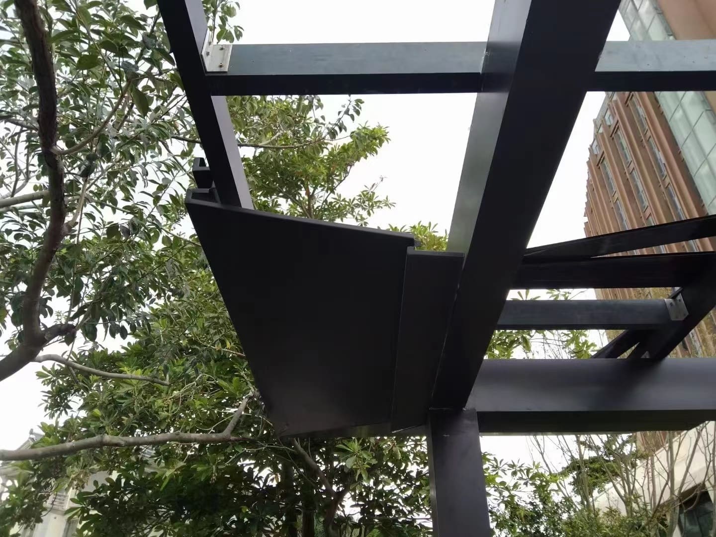 Villa Eaves & Canopy Panel photo 6 | 别墅屋檐·雨棚铝单板 实拍 6